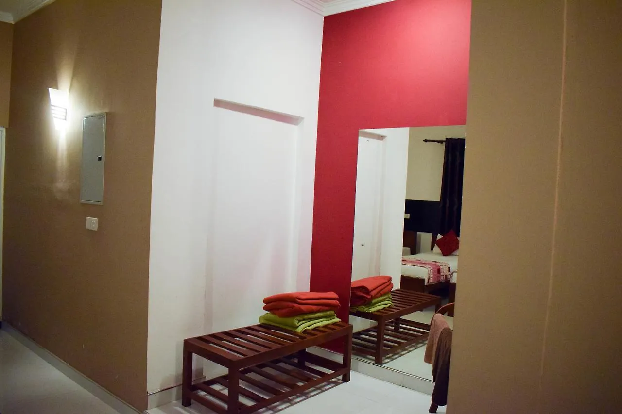 Hotel Yoho Adnives Road Negombo