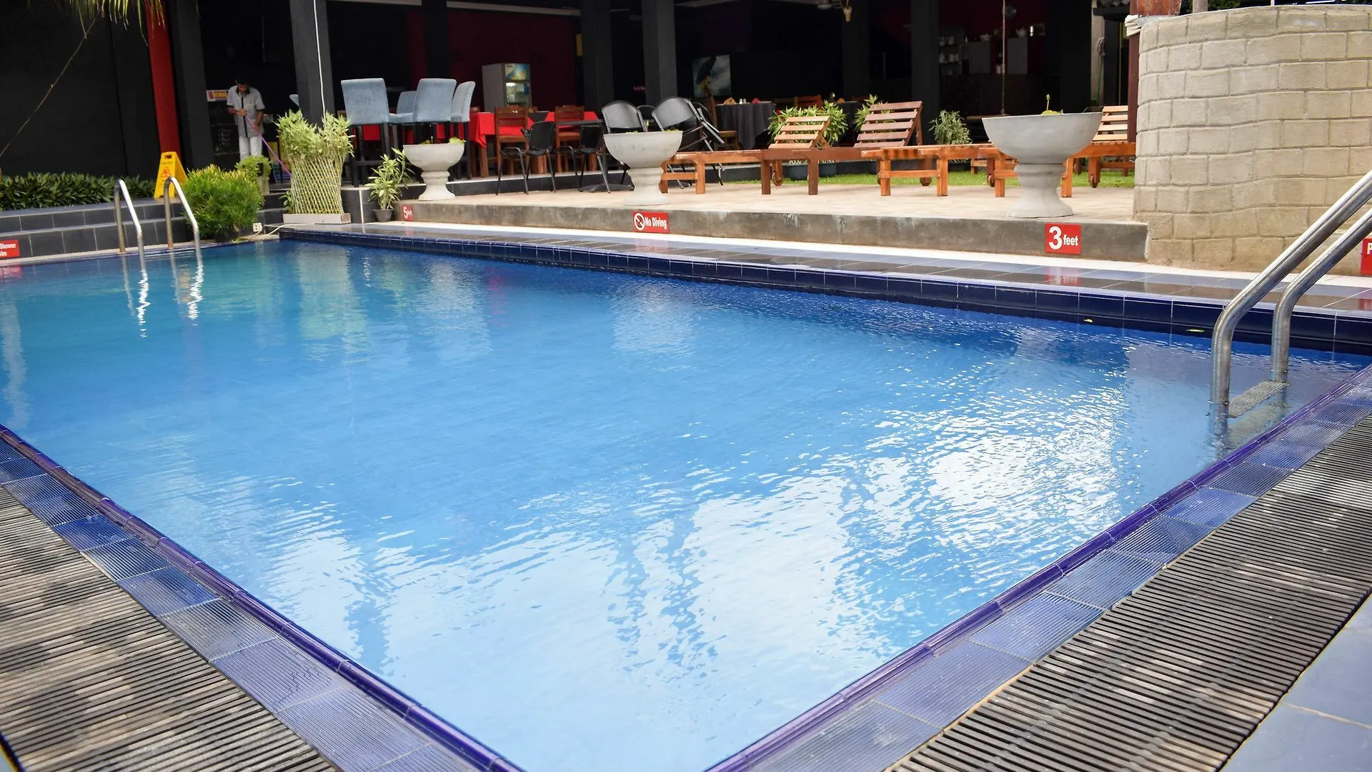 Hotel Yoho Adnives Road Negombo