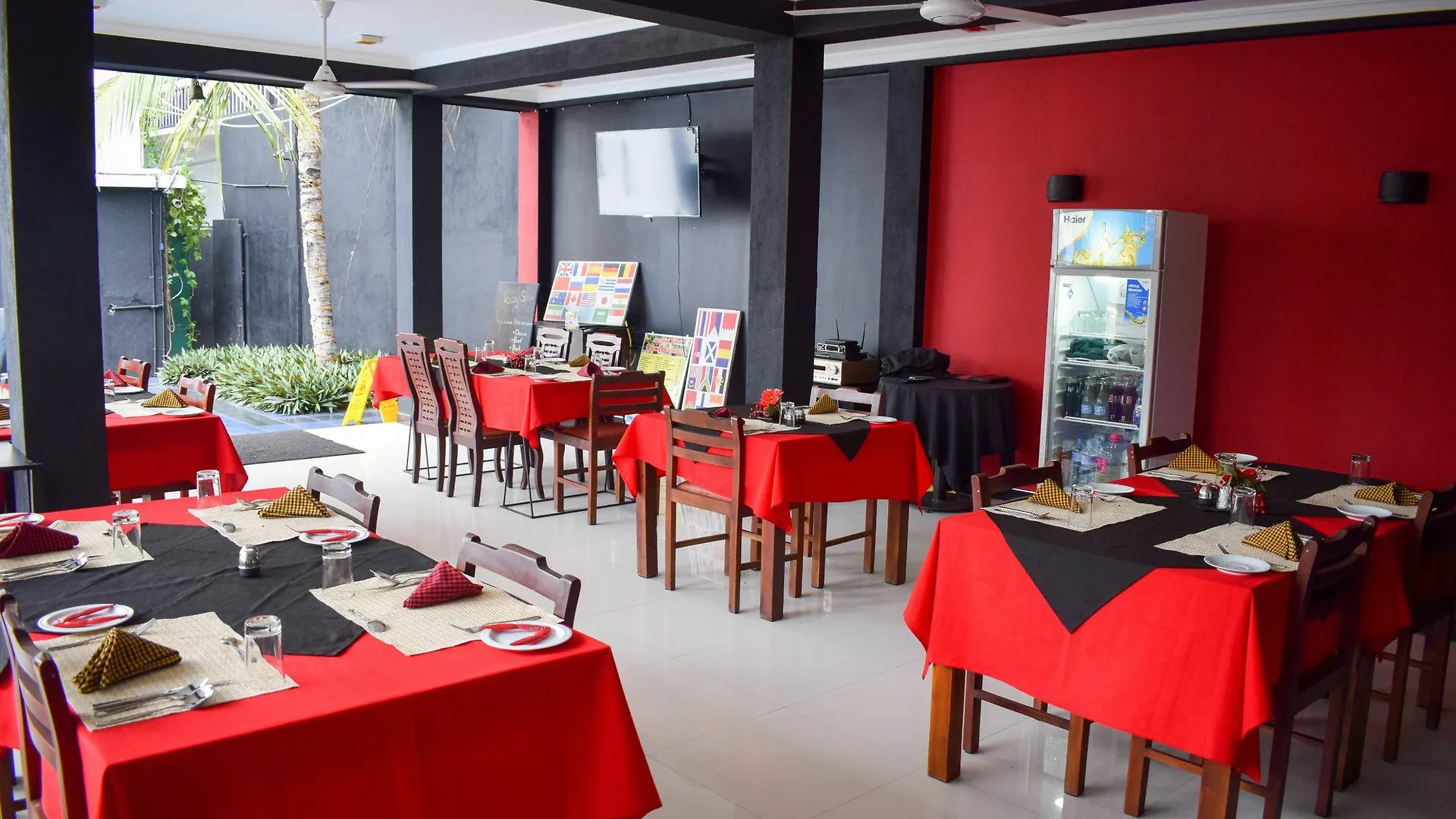 ***  Hotel Yoho Adnives Road Negombo Sri Lanka